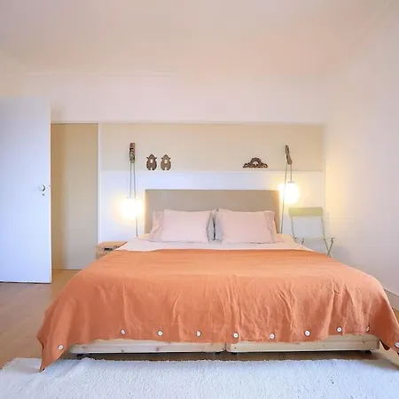 Villa Casa Arnaldo Camarate (Setubal)